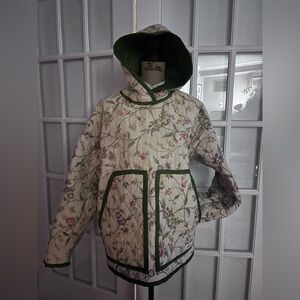 🌻five -stitched by tina- 
One of a kind Upcycled Quilt Hoodie